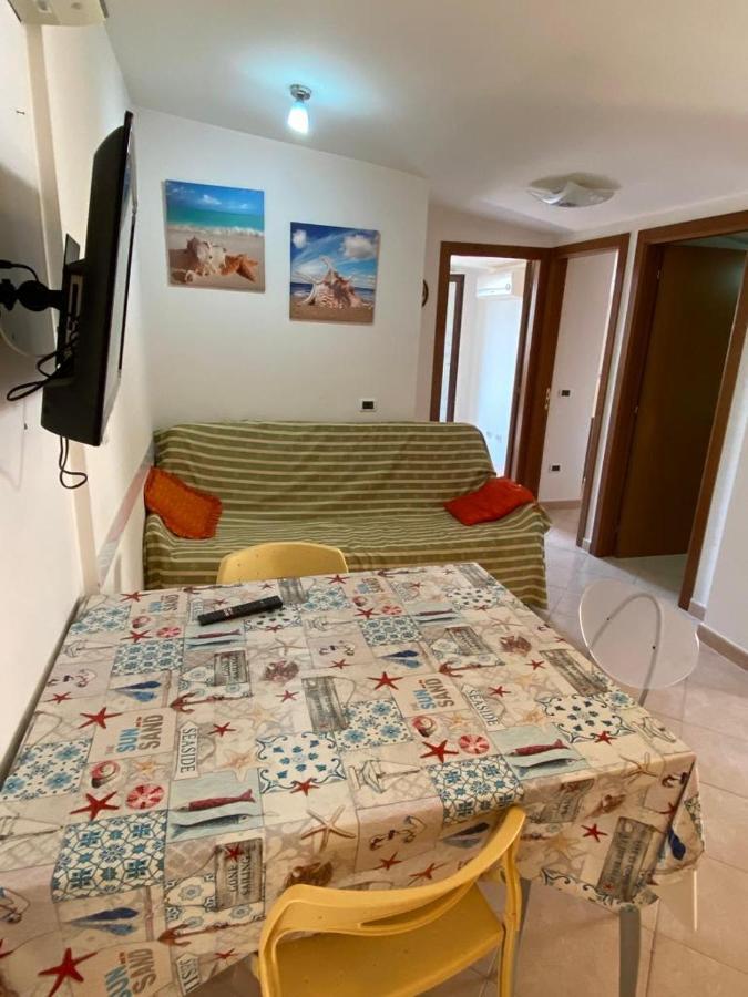 Appartamento Casa Vacanze 70M2 อัลบา อาดริอาติกา ภายนอก รูปภาพ